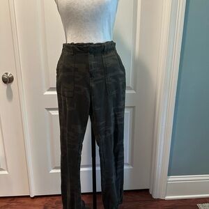 Sanctuary Camouflage Joggers -Camo Green